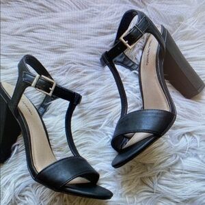 NEW Call it Spring Minimal Block Heel Sandals 7.5